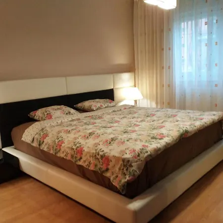 Alisia * Mamaia