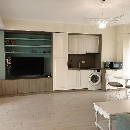 Διαμέρισμα Alisia *