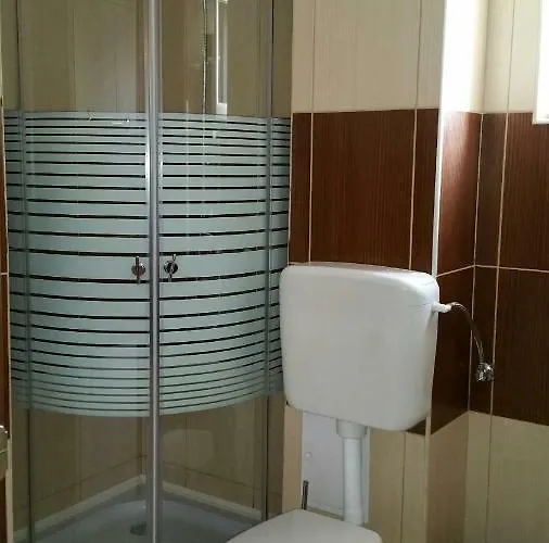 Διαμέρισμα Alisia *